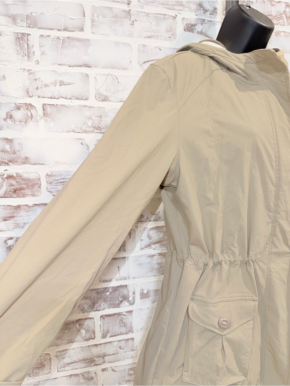 Lucy Athletic jacket Neutral Basic women’s large - Picture 5 of 8